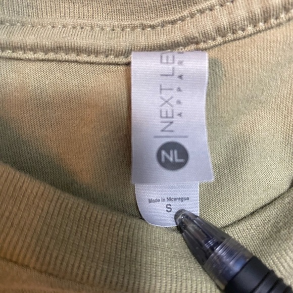 Next Level Womens Size Small He>Me Olive Green Christian Bible Verse Graphic Tee - Picture 5 of 6